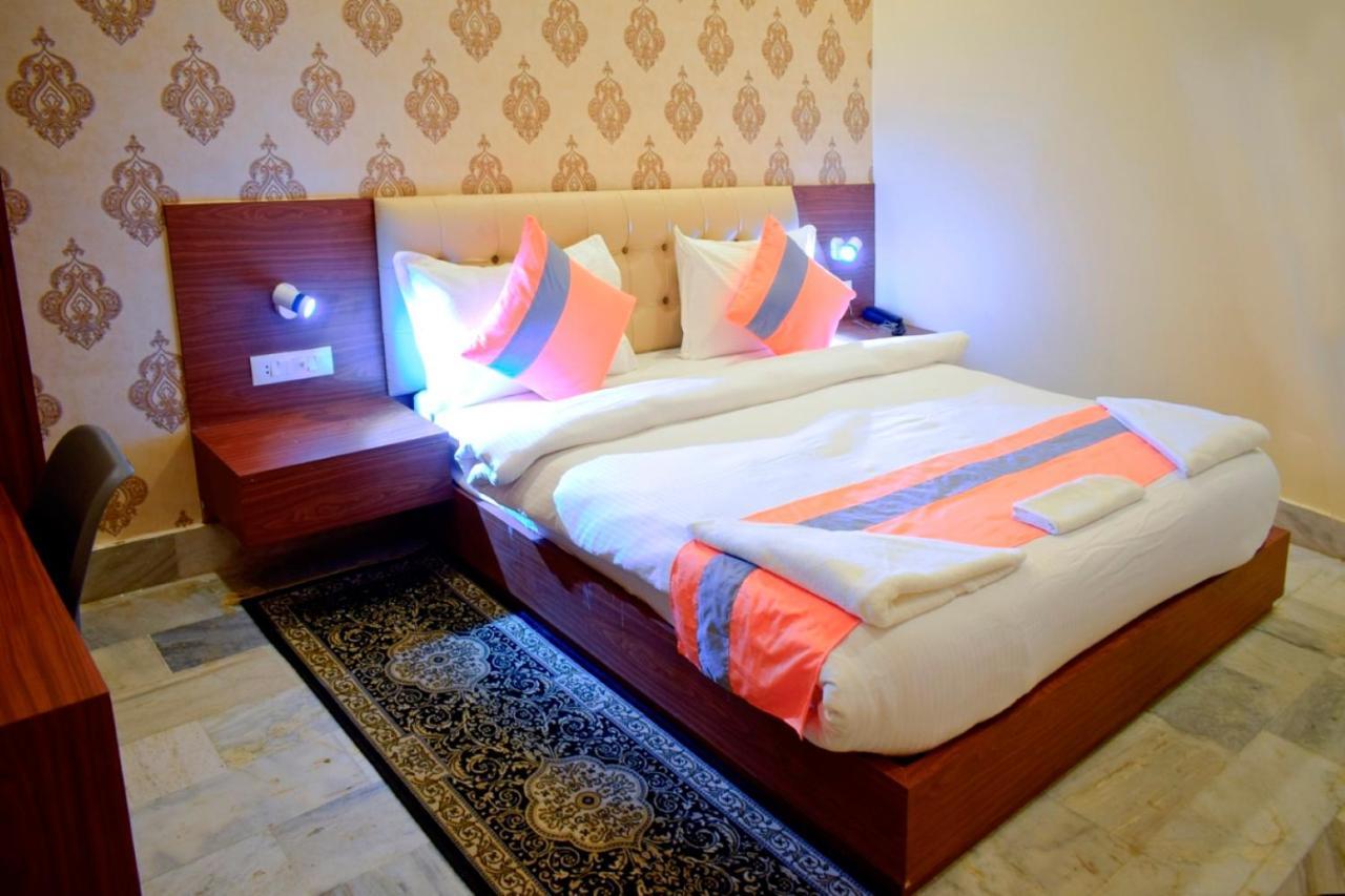 The Kashi Residency فاراناسي المظهر الخارجي الصورة