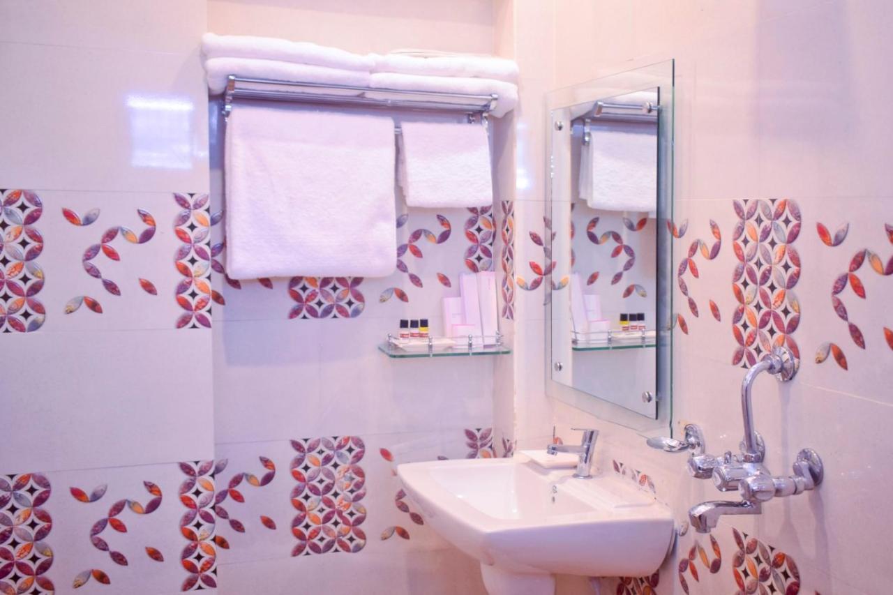 The Kashi Residency فاراناسي المظهر الخارجي الصورة