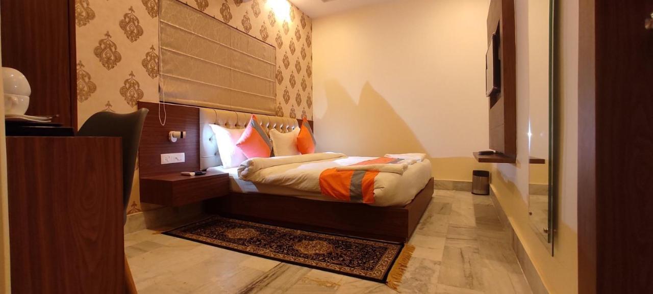The Kashi Residency فاراناسي المظهر الخارجي الصورة